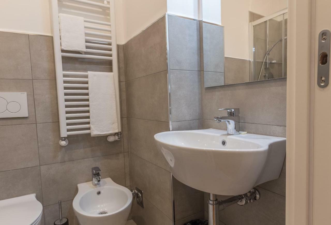 Realkasa Towers Flat Apartment Bologna Ngoại thất bức ảnh